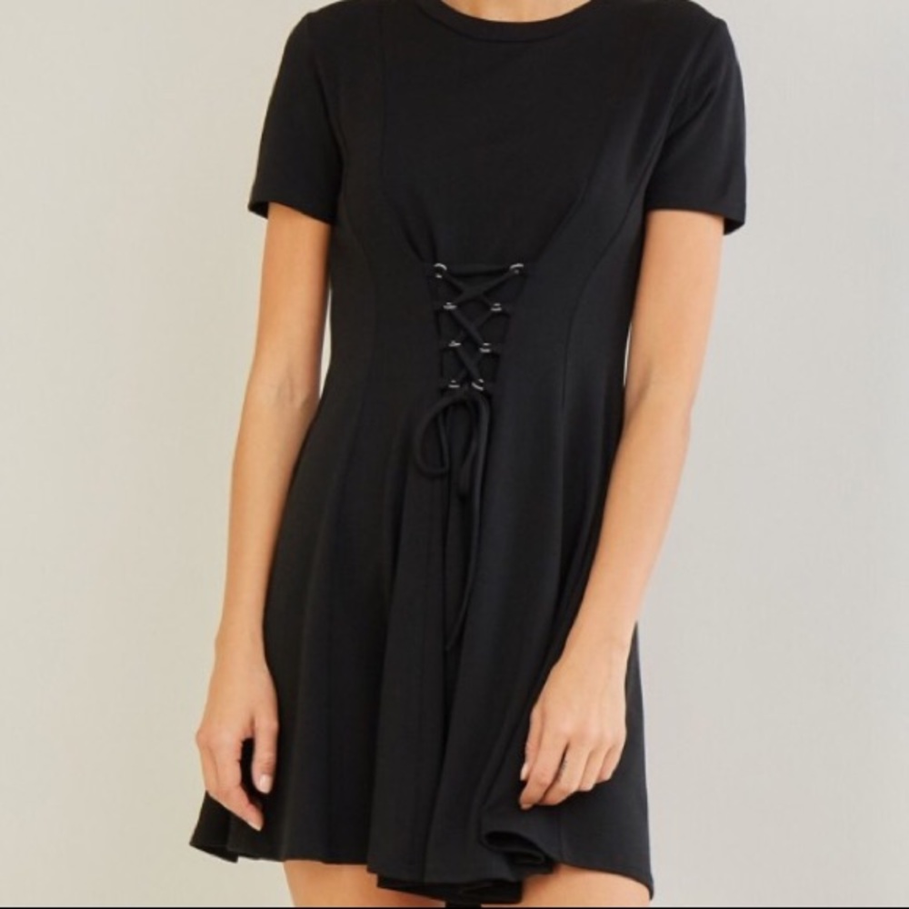 NWT entro Boutique Black Lace-Up Mini Dress Daliah Sz L
